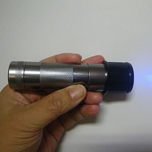 蛍光染料励起発光用ハンディタイプUVライト