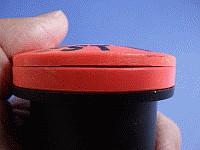 観測井用キャップの頭部に設置するカバーと本体の隙間